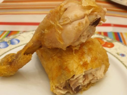 Pollo fritto nella friggitrice ad aria, croccante e sano